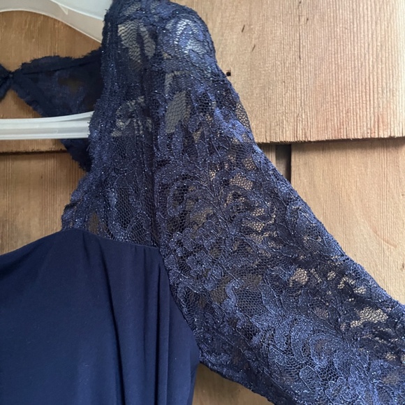 B&A By Betsy & Adam Lace-Sleeve Square-Neck Gown Women's 14 Navy Zip Closure~ - Picture 5 of 15